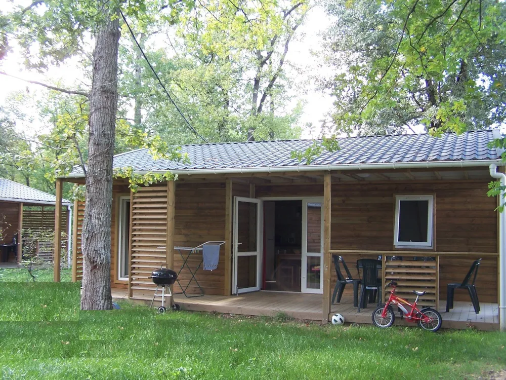 Location - Chalet - 3 Chambres - 1 Salles De Bain - Classique - Castel Camping Parc de Fierbois