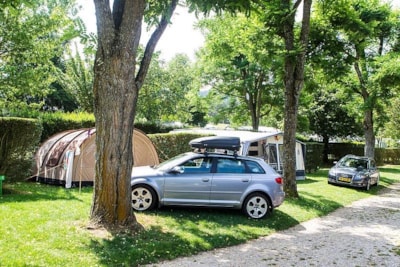 Standard Pitch (tent, caravan, motorhome) + vehicle without electricity