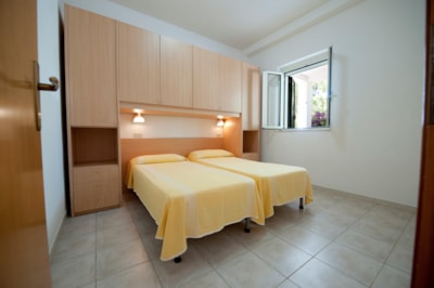Bungalow 'Giada' tree-roomed — 1