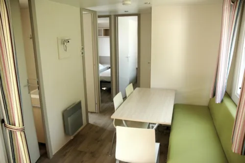 Accommodation - Mobilhome Soleo With 3 Bedrooms - image n°3 - Camping Bel'époque du Pilat