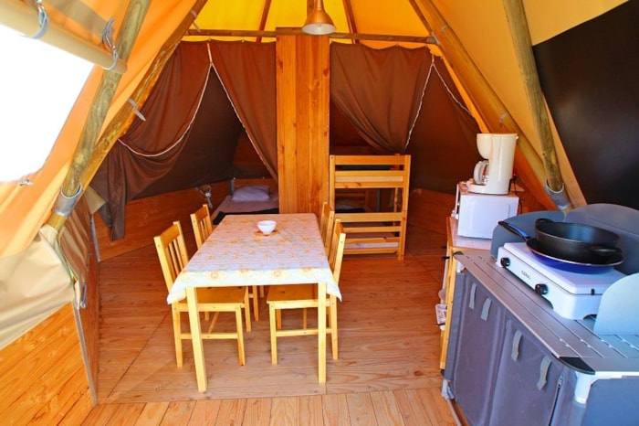 Tipi Toilé 18M² - Sans Sanitaires