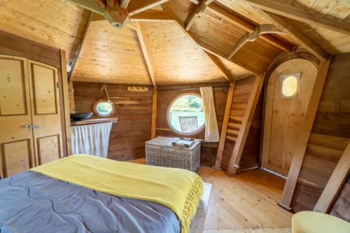 Accommodation - Ciela Floating Cabin - 1 Bedroom (Without Bathroom) - image n°4 - Camping Le Lac Bleu