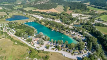 Camping Le Lac Bleu - image n°2 - Camping Direct