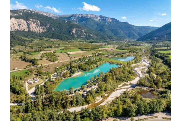 Camping Le Lac Bleu - Camping Direct