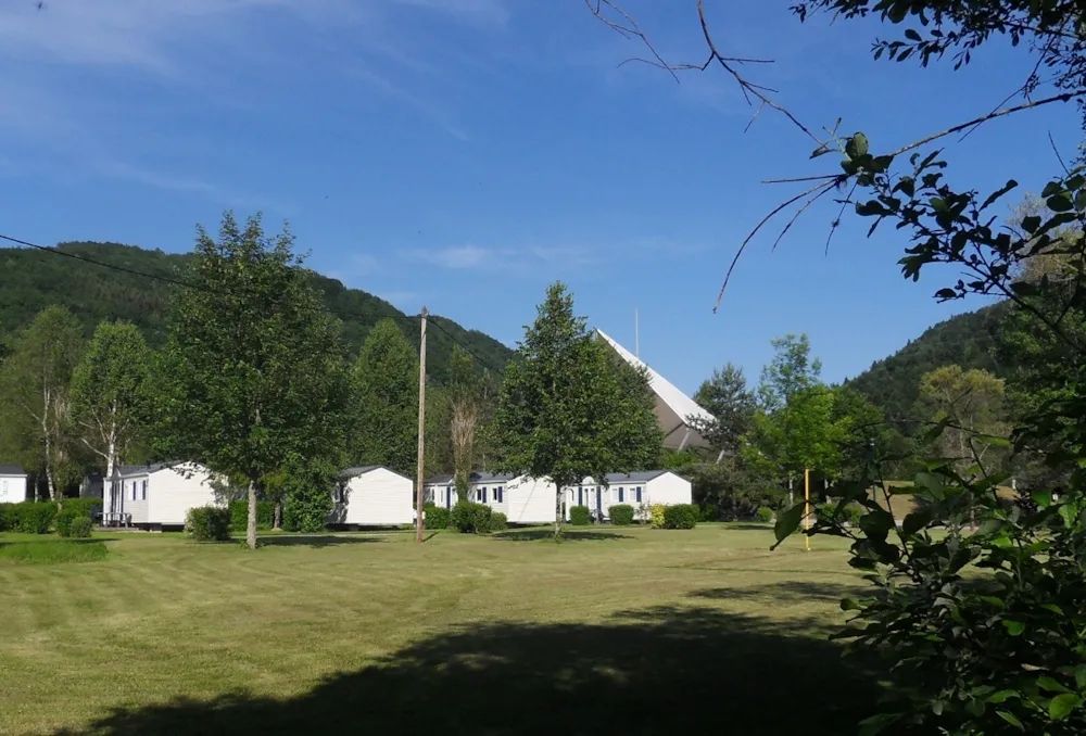 Accommodation - Mobile-Home Océane 27 M² - 2 Bedrooms - Sunday - Camping Le Moulin de Serre