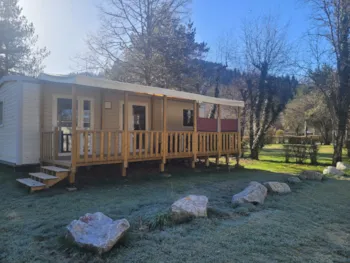 Mietunterkunft - Grand Large Mobilheim 2022 - 3 Schlafzimmer Mit Jacuzzi - Sonntag - Camping Le Moulin de Serre