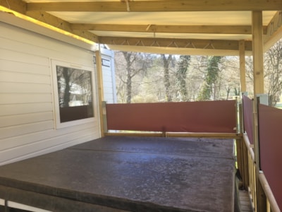 Large mobile home 2022 - 3 bedrooms with Jacuzzi - Sunday