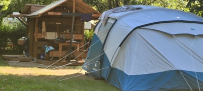 PRIVILEGE package pitch with sanitary facilities and dining area, kitchen - Saturday