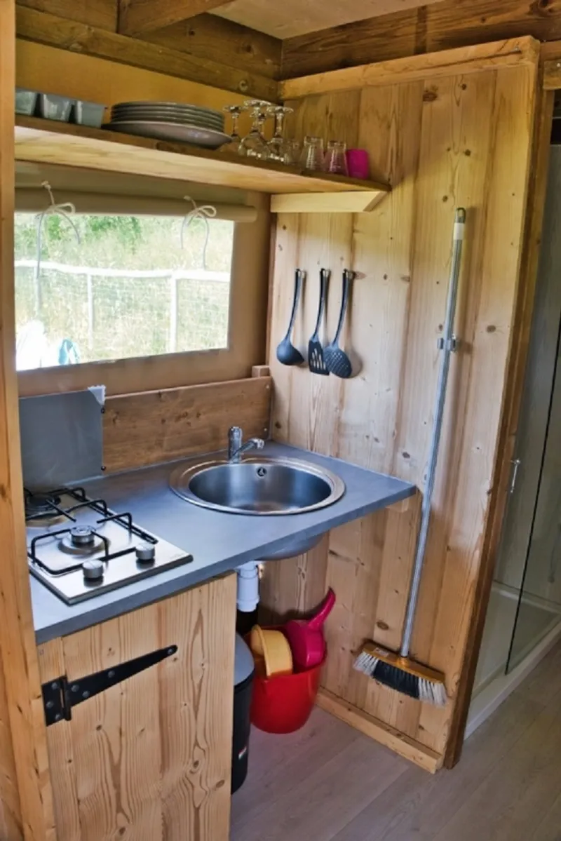 D-Caba'tente Lodge 25 M² - 2 Chambres Avec Sanitaires