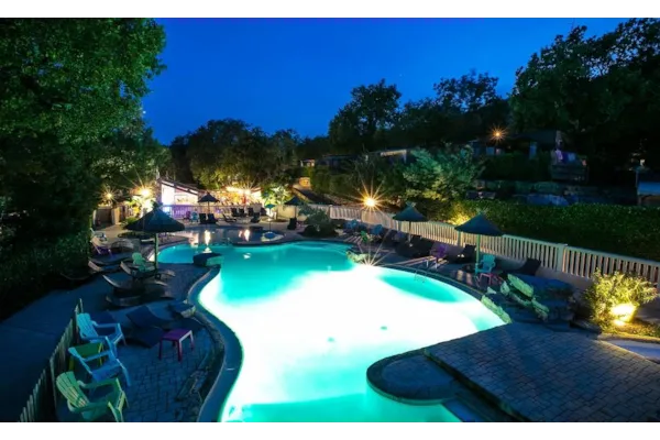 Domaine des Chênes - Camping Direct