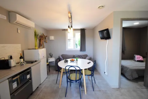 Accommodation - Air-Conditioned Spa Premium Cottage - image n°4 - Domaine des Chênes