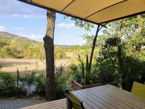 Accommodation - Air-Conditioned Mobil-Home Taos Tribe Spa - image n°4 - Domaine des Chênes