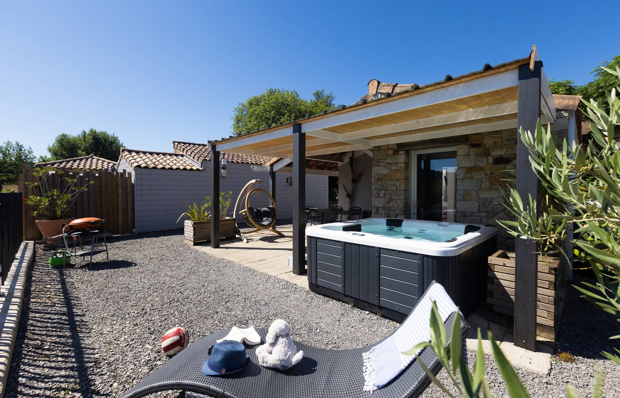 Accommodation - Maisonnette Premium Spa 6 Pers - Domaine des Chênes