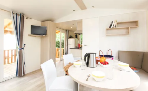 Huuraccommodatie(s) - Stacaravan Olivier - 40M² - 2 Slaapkamers - Overdekt Terras - Airconditioning - image n°3 - Camping Les Coudoulets