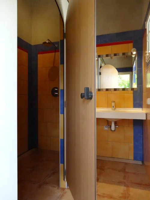 Pitch - Camping Pitches With Private Bathroom - image n°2 - Camping Les Coudoulets