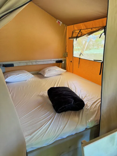 Accommodation - Lodge Tent With Terrace - image n°5 - Camping Les Coudoulets