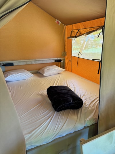 Lodge Tent with Terrace