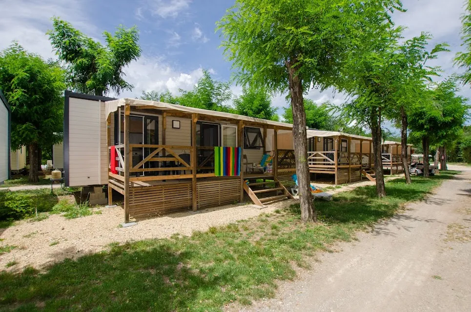 Huuraccommodatie(s) - Stacaravan 2 Slaapkamers – Comfort Collectie - Camping Domaine Arleblanc
