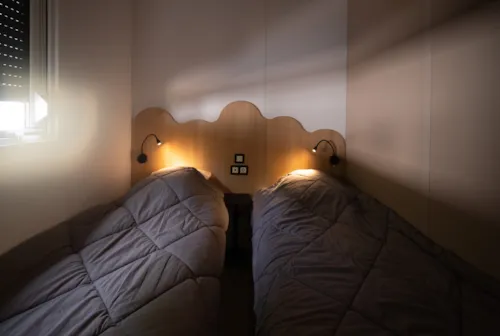 Location - Mobilhome 3 Chambres : Collection Signature - image n°6 - Camping Domaine Arleblanc