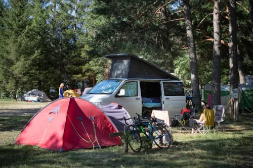Stellplatz - Komfort Pauschale Camping Stellplatz - image n°6 - Huttopia Bourg Saint-Maurice