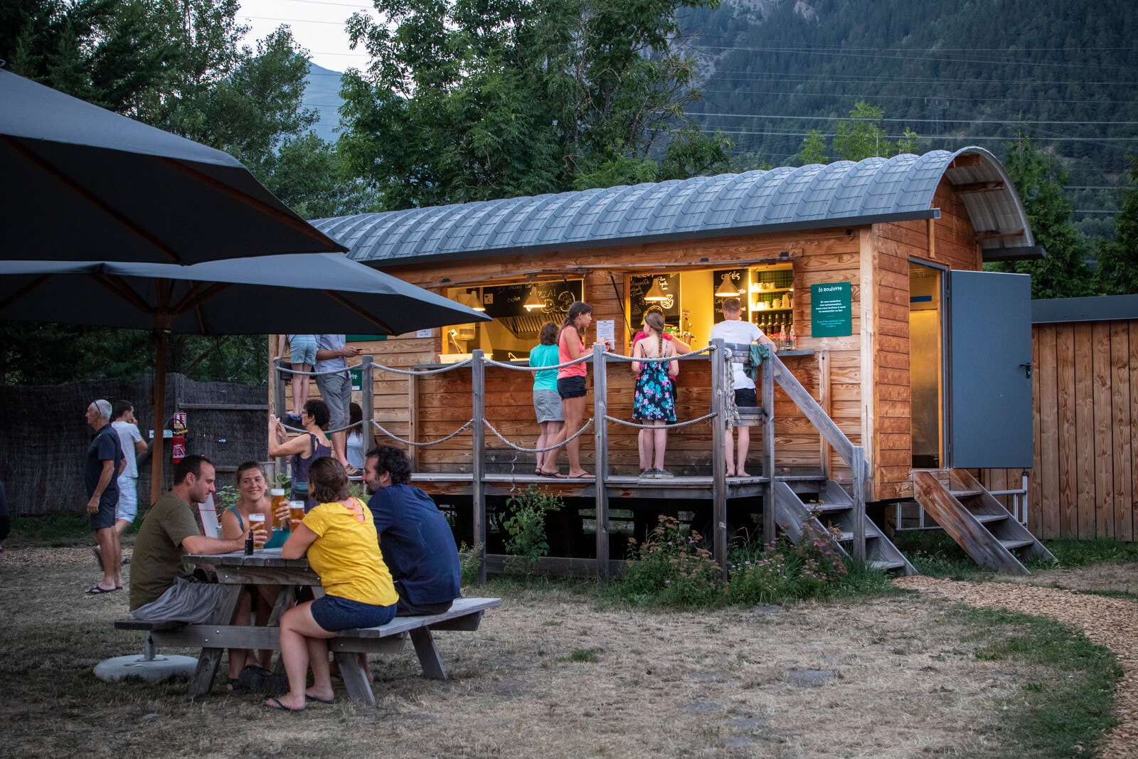Huttopia Bourg Saint-Maurice — Photo 10