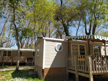 Mietunterkunft - Mobilheim 3 Schalfzimmer - Camping Nostradamus