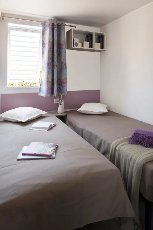 Mobil-Home Standard 32M² (3 Chambres) + Tv + Terrasse Couverte - Arrivée Dimanche