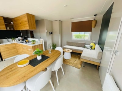 NEW // Premium mobile home 40m² (3 bedrooms) + Covered terrace + TV + Clim+ 2SDB + BBQ — 2