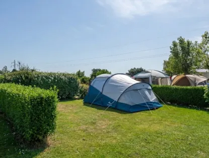 Piazzola Tenda Senza Elettricità + Auto