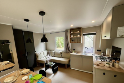 NEW // Premium mobile home 32m² (3 bedrooms) + Covered terrace + TV + Air conditioning + BBQ — 3