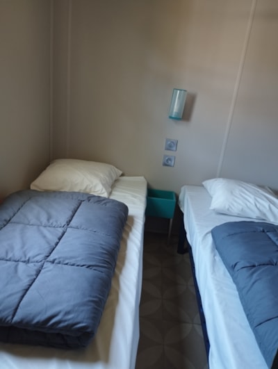 Mobile-home Premium 33m² (3 bedrooms) + Terrace + TV + Air conditioning + BBQ — 6