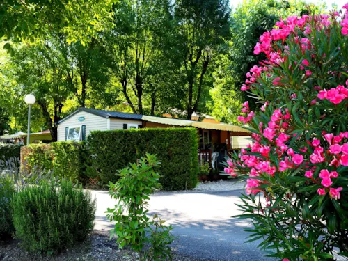 Huuraccommodatie(s) - Starcaravan Met Airconditioning - image n°3 - Camping Le Pequelet