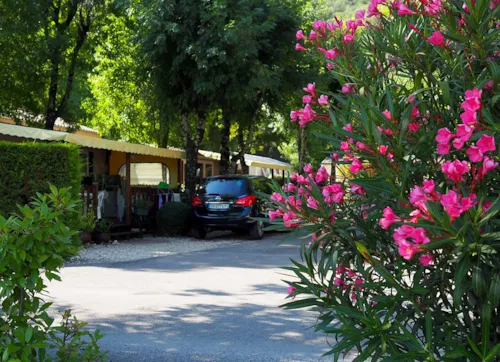 Huuraccommodatie(s) - Starcaravan Met Airconditioning - image n°1 - Camping Le Pequelet