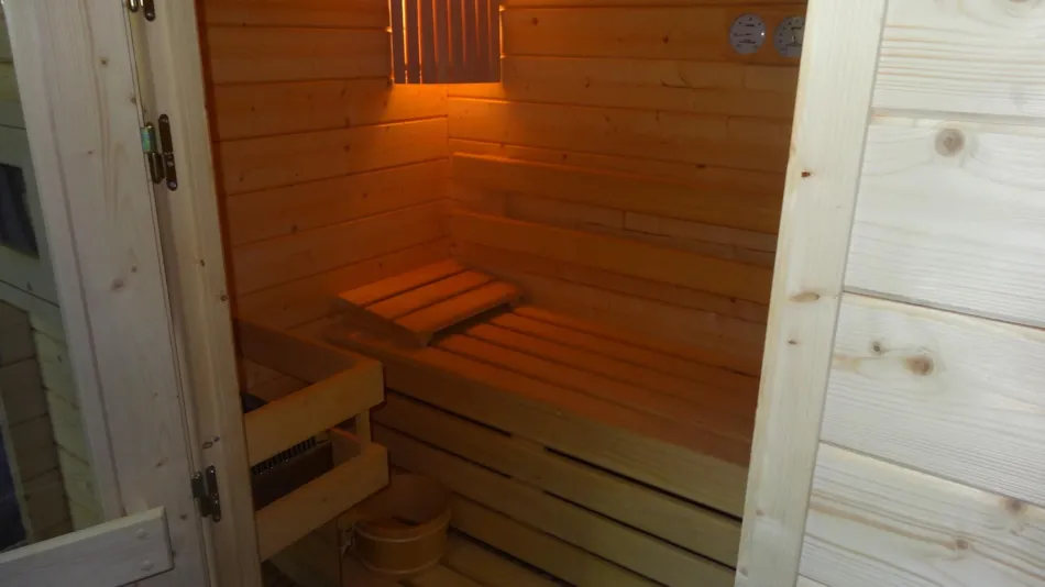 YELLOH! VILLAGE -  LA POMME DE PIN