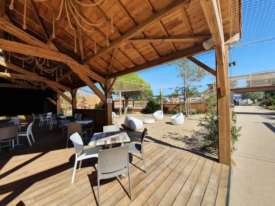 YELLOH! VILLAGE -  LA POMME DE PIN