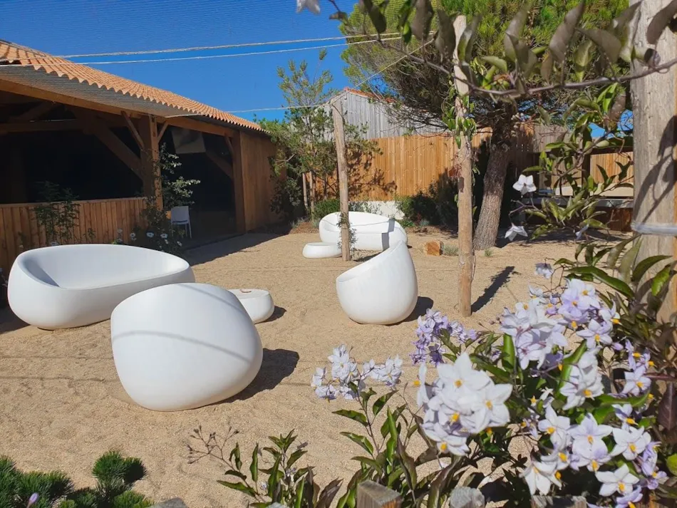 YELLOH! VILLAGE -  LA POMME DE PIN