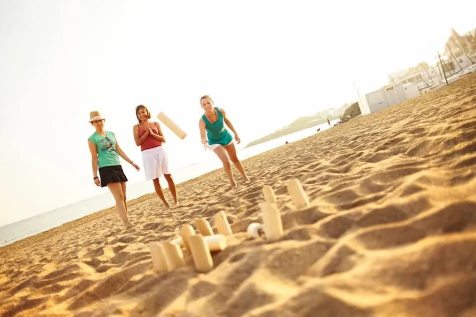 YELLOH! VILLAGE -  LA POMME DE PIN