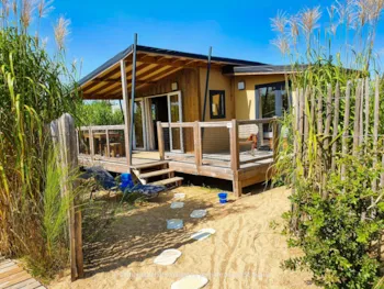 Mietunterkunft - Tent Glamping Premium (3 Zimmers) - YELLOH! VILLAGE -  LA POMME DE PIN