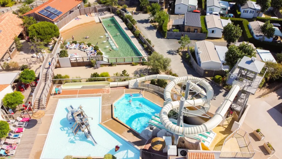 YELLOH! VILLAGE -  LA POMME DE PIN