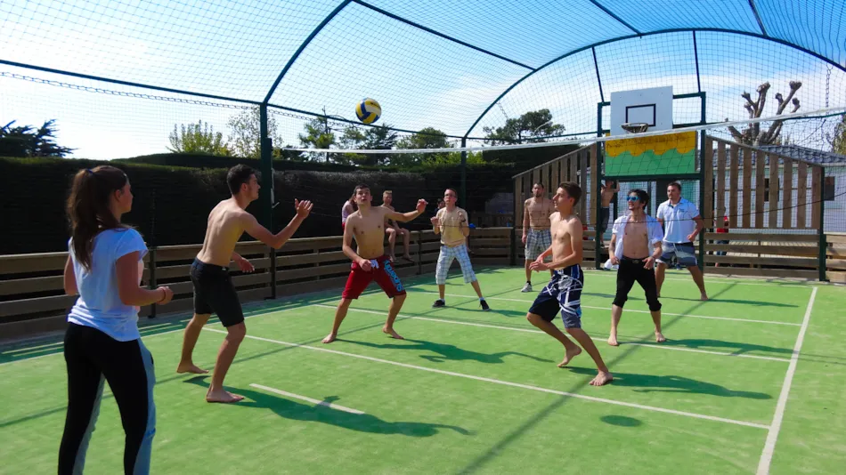 YELLOH! VILLAGE -  LA POMME DE PIN