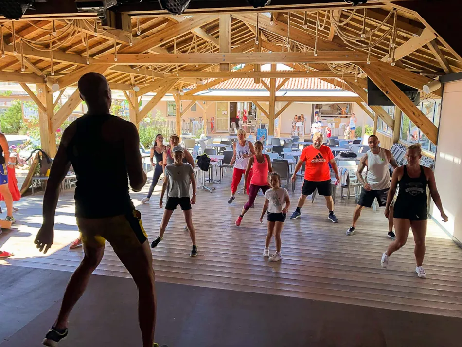 YELLOH! VILLAGE -  LA POMME DE PIN