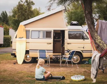 Stellplatz - Stellplatz Nature Maximal 5 Personen (1 Fahrzueg Pro Stellplatz) - Camping Merko Lacarra