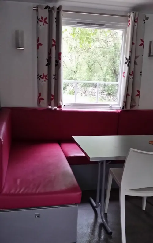 Accommodation - Mobilhome Ohara 6 Pers 3 Bedrooms - image n°2 - Camping Le Moulin d'Onclaire
