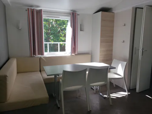 Accommodation - Mobilhome Ohara 6 Pers 3 Bedrooms - image n°4 - Camping Le Moulin d'Onclaire