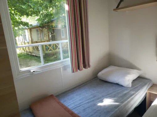 Accommodation - Mobilhome Ohara 6 Pers 3 Bedrooms - image n°7 - Camping Le Moulin d'Onclaire