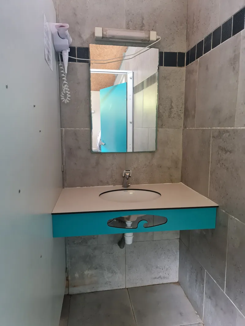 Emplacement Tente 40 M2 Pour 1 Randonneur, Cycliste Ou Motard