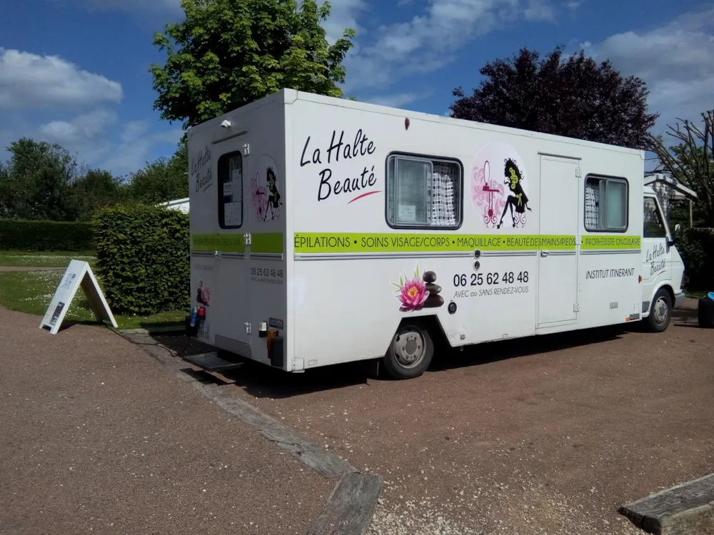 Camping Paradis L'Arada Parc - image n°16 - UniversalBooking