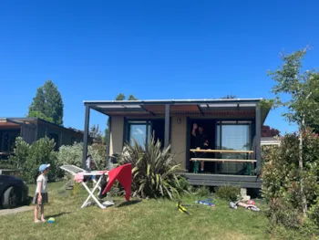 Huuraccommodatie(s) - Ecolodge Smala 3 Slaapkamers + Tv + Overdekt Terras + Vaatwasmachine -1 Wifi - Camping Paradis L'Arada Parc