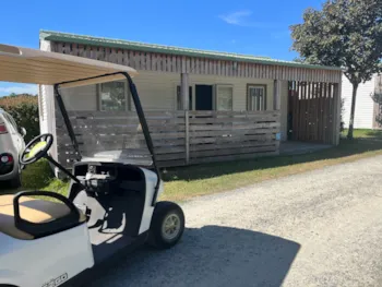 Huuraccommodatie(s) - Chalet 2 Slaapkamers Modulair + Overdekt Terras + Wifi - Camping Paradis L'Arada Parc