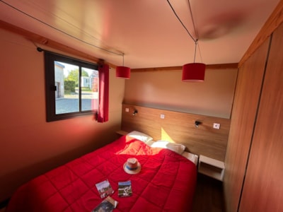 Chalet EVASION 2 bedrooms + TV + covered terrace + dish washer + 1 connexion wifi
